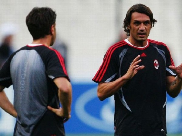 Berita Liga Italia: Costacurta Himbau Paolo Maldini Agar Tak Banyak Bertanya