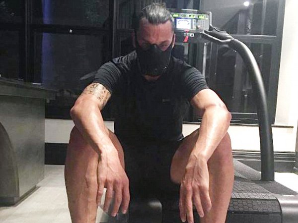 Berita Liga Inggris: Begini Latihan Keras Zlatan Ibrahimovic Selama Jeda Internasional