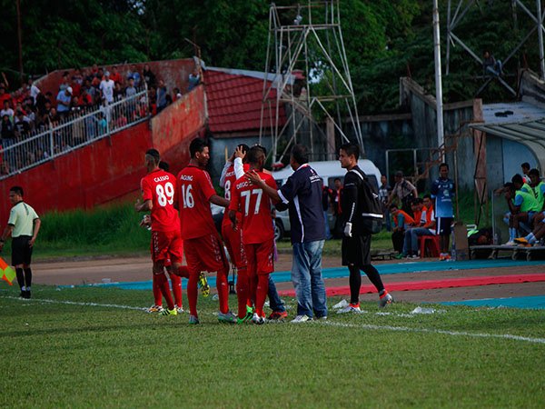 Berita TSC 2016: Brace Penyerang Brasil Pastikan Kemenangan Semen Padang Atas Barito