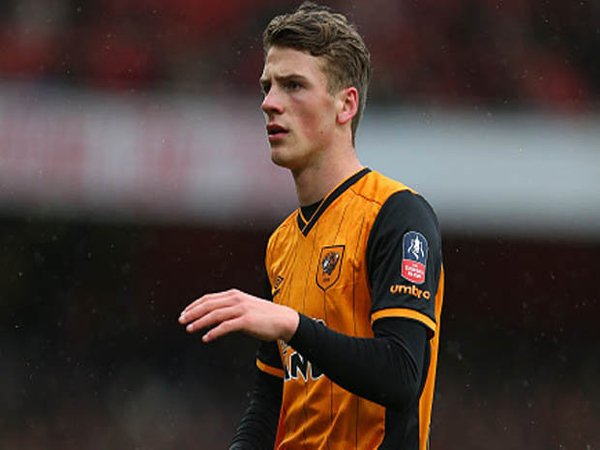 Berita Liga Inggris: Everton dan Arsenal Bersaing Demi Dapatkan Defender Muda Hull City