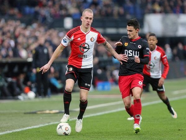 Berita Liga Belanda: Feyenoord Kalahkan Excelsior Dengan Mudah