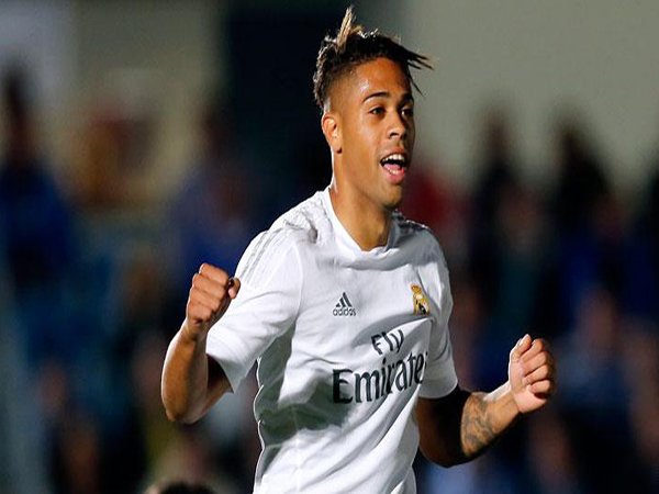 Berita Liga Spanyol: Sevilla Mengincar Striker Muda Real Madrid