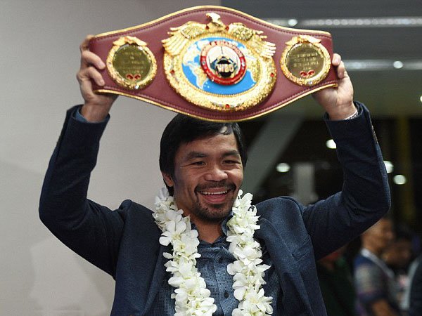 Berita Tinju: Usai 'Liburan', Manny Pacquiao Kembali Bekerja Sebagai Senator