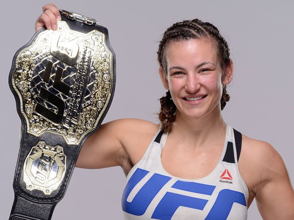 Berita Olahraga: Musuh Bebuyutan Ronda Rousey Nyatakan Pensiun Dari MMA
