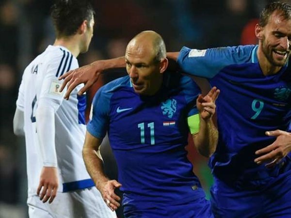 Berita Liga Jerman: Ini Alasan Robben Minta Diganti di Babak Kedua Kontra Luksemburg