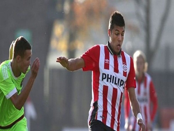 Berita Liga Belanda: PSV Pagari Talenta Mudanya dari Incaran Manchester City