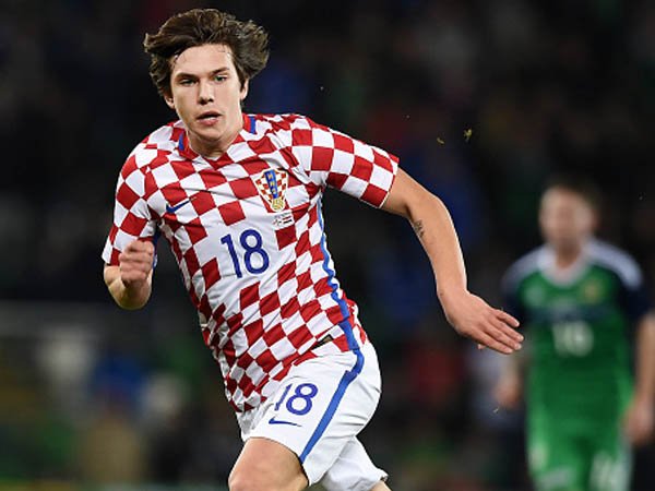 Berita Transfer: Liverpool dan Spurs Bersaing Dapatkan Wonderkid Kroasia, Ante Coric