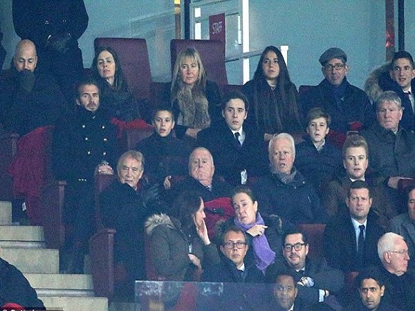 Berita Liga Champions: David Beckham Bawa Tiga Anak Laki-lakinya Menonton Laga Arsenal vs. PSG