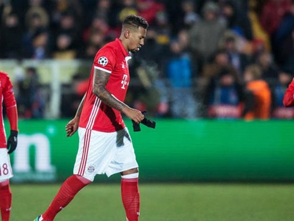 Berita Liga Jerman: Terkait Performa 'Loyo' Jerome Boateng, CEO Bayern Beri Saran