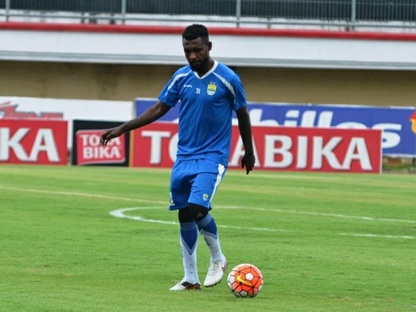 Berita AFF 2016: Yanto Basna Kecewa Hanya Bisa Saksikan Indonesia Berlaga dari Tribun