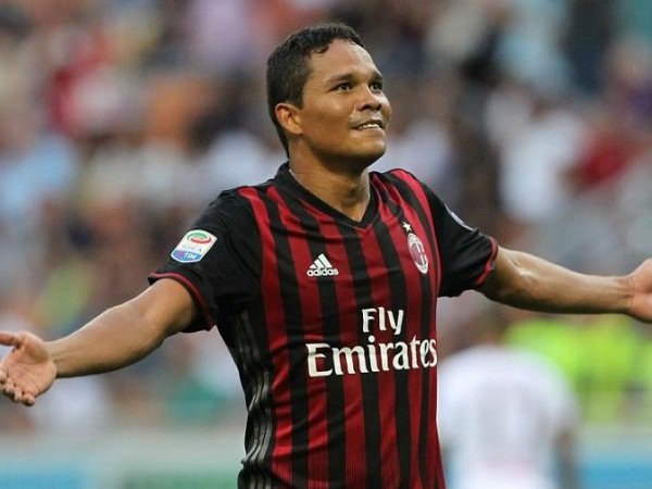 Berita Liga Italia: Arsenal Buka Negosiasi Transfer Carlos Bacca dari AC Milan