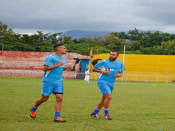 Berita TSC 2016: Dilirik Persib, Semen Padang Tegaskan Kontrak Marcel Sampai 2017