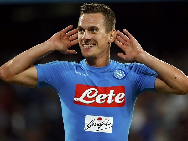 Berita Liga Champions: Hadapi Real Madrid, Napoli Bakal Diperkuat Dua Striker Baru