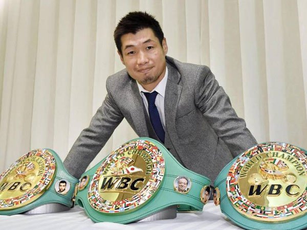 Berita Tinju: Tiga Kali Juara Dunia Hozumi Hasegawa Nyatakan Pensiun