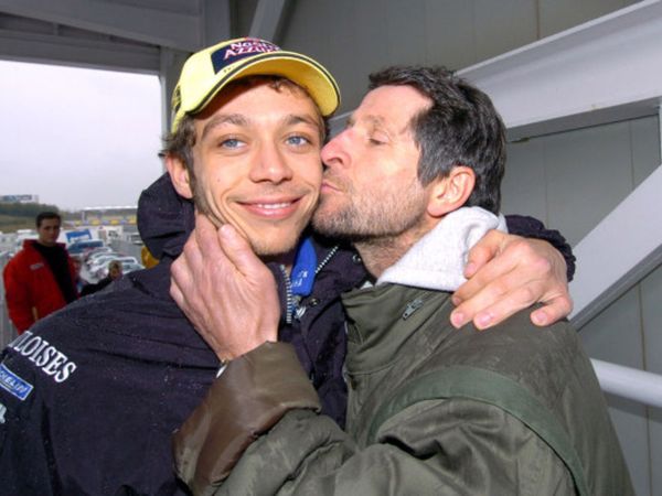 Berita MotoGP: Curhatan Sang Ayah, Rossi Nyaris Membalap di Ajang F1