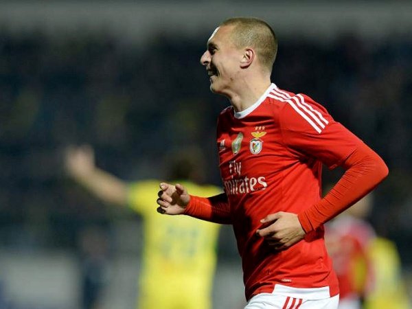 Berita Transfer: Presiden Benfica Ke Manchester, Lindelof Gabung dengan Setan Merah?