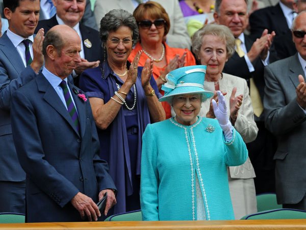 Berita Tenis: Ratu Elizabeth Lepas Status Sebagai Patron All England Club, Siapa Penggantinya?