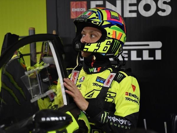 Berita MotoGP: Mobil Favorit dan Sosok Inspirasi Bagi Valentino Rossi