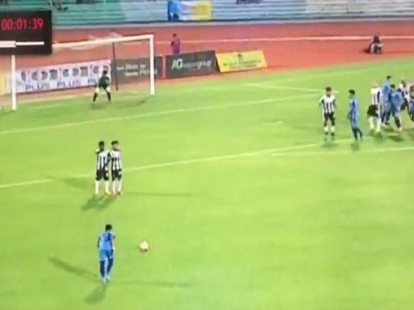 Berita Sepakbola Asia: Faiz Subri Menuju Penghargaan FIFA Puskas Award 2016