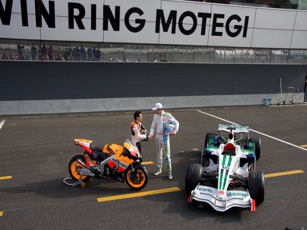 Berita MotoGP: Direktur Honda Sebut MotoGP Lebih Menarik Dibandingkan F1