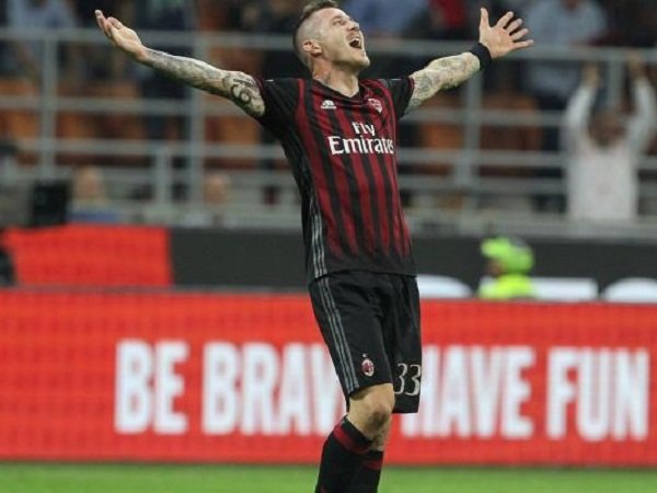Berita Transfer: Dua Bintang AC Milan Tolak Hijrah Ke Tiongkok