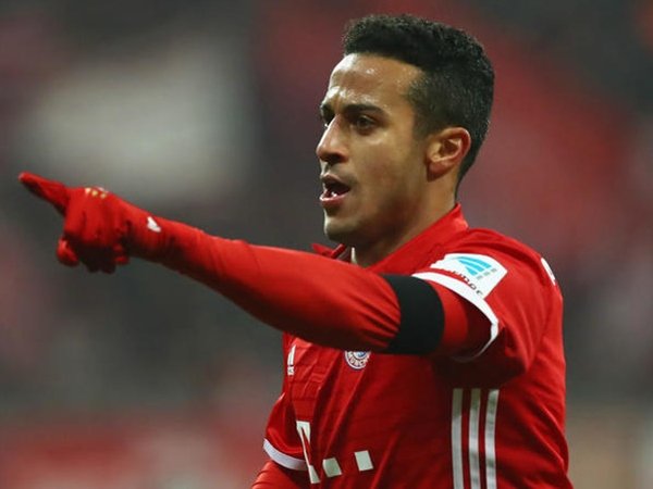 Berita Liga Jerman: Thiago Alcantara Bakal Bertahan Lama di Bayern Munich