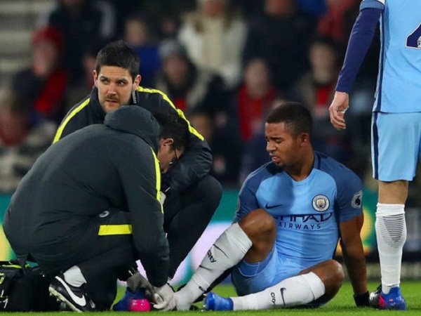 Berita Liga Inggris: Gabriel Jesus Pilih Operasi untuk Pulihkan Cedera