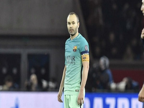 Berita Liga Champions: Iniesta Sebut Kekalahan Barcelona Bukan Karena Sikap Para Pemain