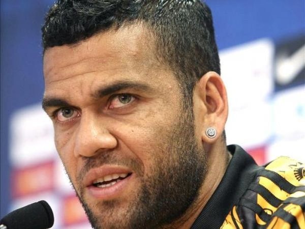 Berita Liga Spanyol: Dani Alves Ungkap Keburukan Barcelona
