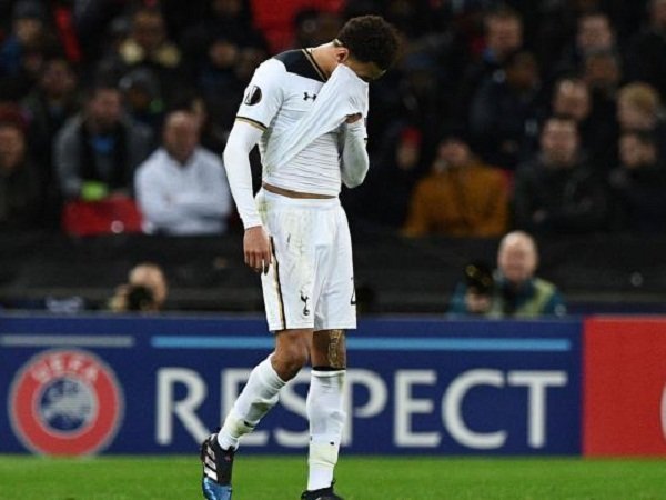 Berita Liga Europa: Dapat Kartu Merah, Dele Alli Minta Maaf Pada Lawan dan Rekan-rekannya