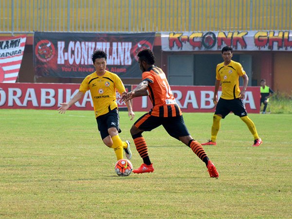 Berita Sepak Bola Nasional: Semen Padang Permanenkan Pemain Asal Korsel