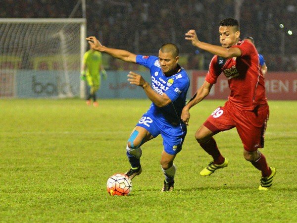 Berita Sepak Bola Nasional: Tantan Bidik Terapi Mental di Medan