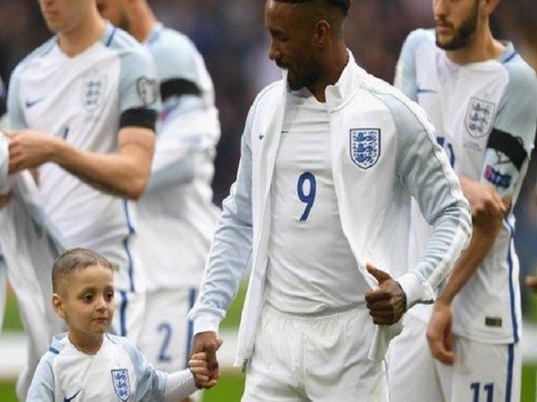 Berita Timnas Inggris: Saran Dari Pacar Bantu Jermain Defoe Tetap Merasa Muda