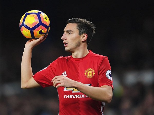 Berita Liga Italia: Legenda AC Milan Bicara Soal Darmian dan Aubameyang