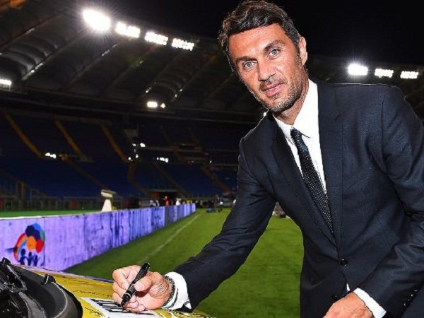 Berita Liga Italia: Paolo Maldini Akui Sulit Kembalikan Kejayaan AC Milan