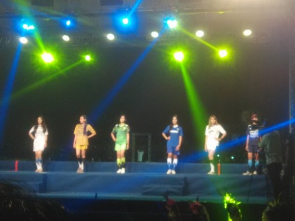 Berita Liga 1 Indonesia: Ini Alasan Persib Pilih Warna Emas Untuk Jersey Away