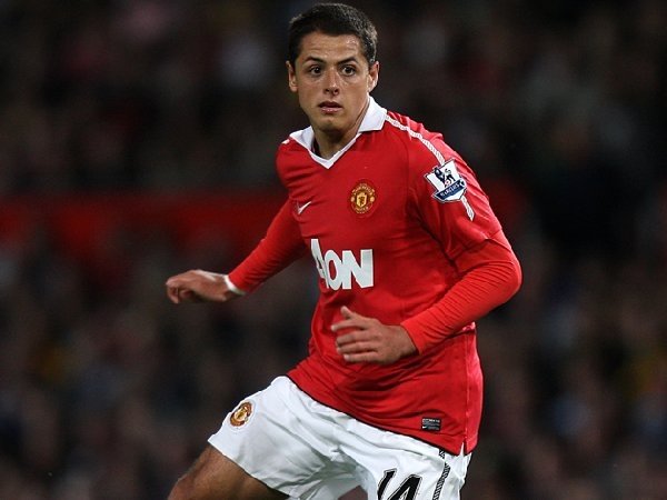 Berita Liga Inggris: Jose Mourinho Sesalkan Lepas Chicarito