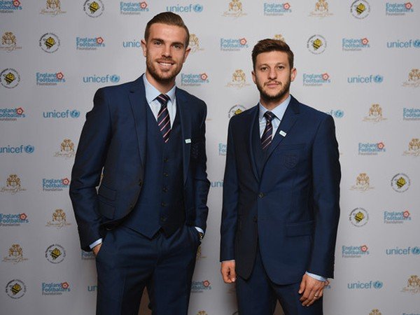 Berita Liga Inggris: Jordan Henderson dan Adam Lallana Masih Belum Kunjung Berlatih
