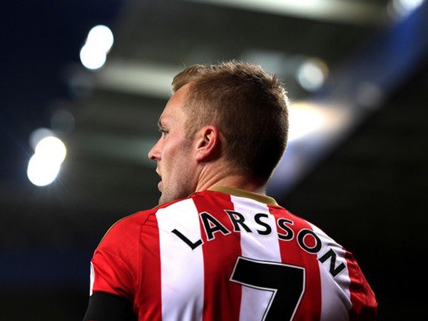 Berita Liga Inggris: Banding Sunderland Untuk Kartu Merah Sebastian Larsson Ditolak