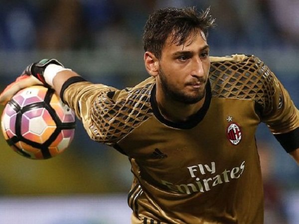 Berita Liga Italia: Ternyata, Diego Lopez Lega Donnarumma Gantikan Posisinya di Milan!