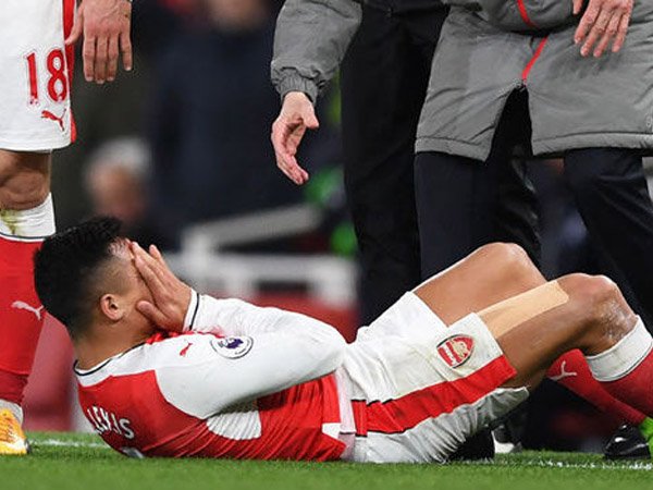 Berita Liga Inggris: Apa Kata Wenger Terkait Insiden Diving Alexiz Sanchez