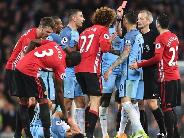 Review Liga Inggris: Manchester City 0-0 Manchester United, Perburuan Zona Liga Champions Masih Panas