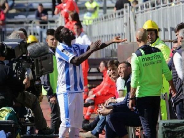 Berita Liga Italia: Muntari Marah Dapat Perlakuan Rasis Suporter Cagliari