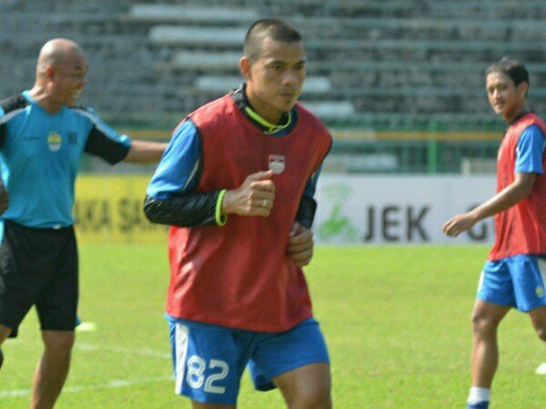 Berita Liga 1 Indonesia: Dipuji Djanur, Tantan Ingin Tularkan Semangatnya