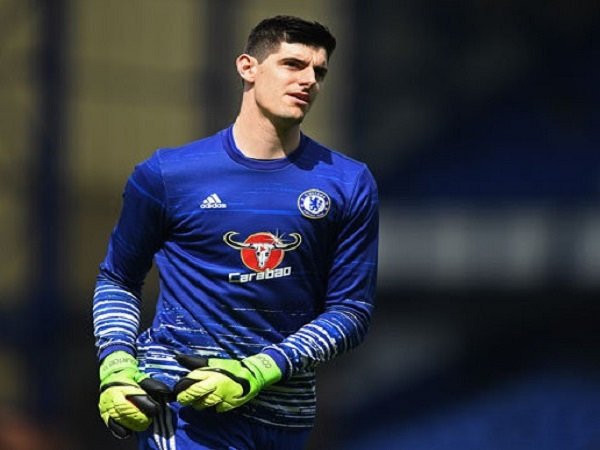 Berita Liga Inggris: Chelsea Khawatirkan Cedera Courtois