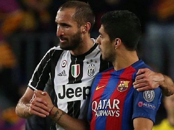 Berita Sepak Bola: Chiellini Mengaku Tak Simpan Dendam Kepada Luis Suarez Soal Gigitannya