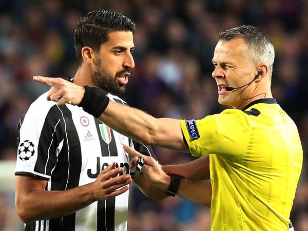 Berita Liga Champions: Kuipers Ditunjuk Sebagai Wasit Leg Kedua Juventus Kontra Monaco