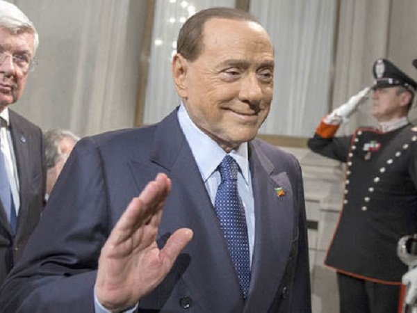 Berita Liga Italia: Berlusconi Beri Tips Agar Milan Kembali Jadi Raksasa Serie A