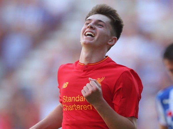 Berita Liga Inggris: Bersama Liverpool, Ben Woodburn Ingin Lebih Berkembang di Musim Depan