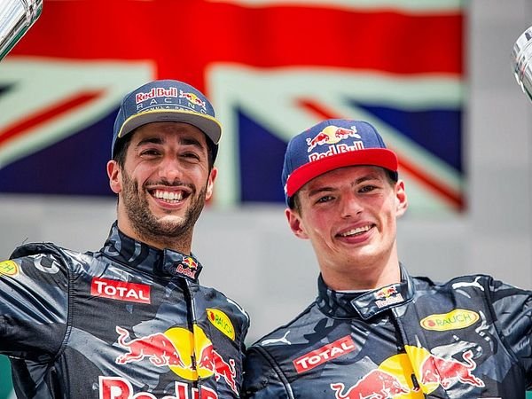 Berita F1: Daniel Ricciardo Akui Tak Terancam oleh Laju Max Verstappen